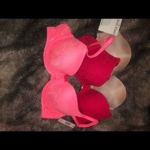 Lot of Bras 34C VS and CK